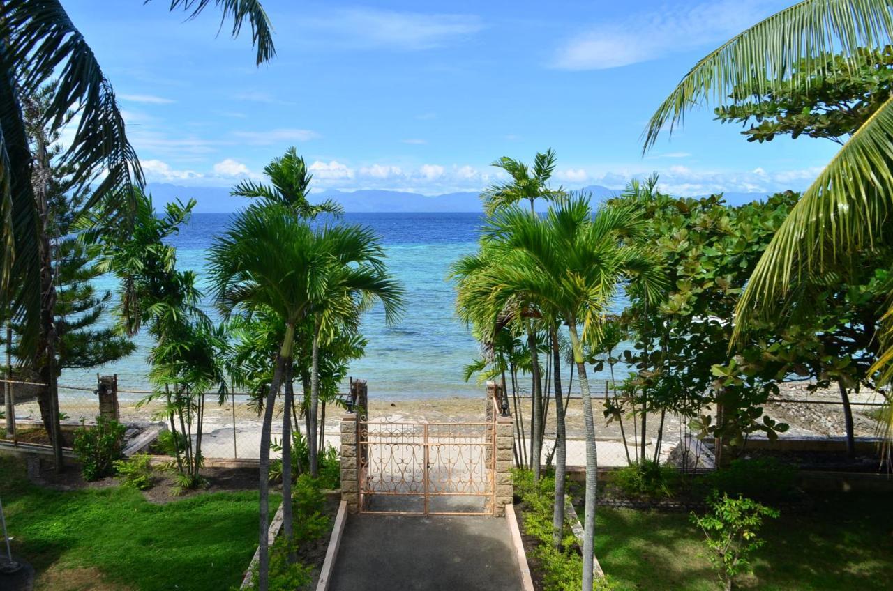 Private Beachfront Accommodation With Ocean View And Direct Reef Access Moalboal Esterno foto